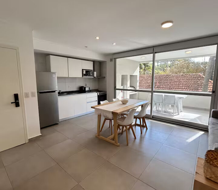 Departamento a mts de mar – Carilo